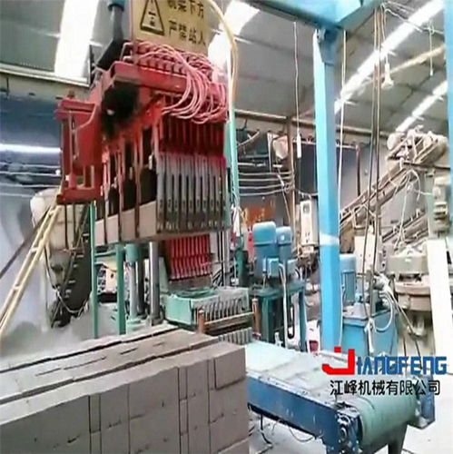 立式靜壓磚機(jī) 蘇州靜壓磚機(jī) 鄭州江峰機(jī)械 查看