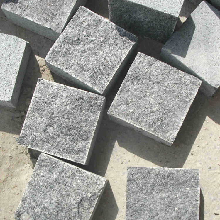 花崗巖彈石 芝麻灰礦材加工彈石直銷 鈺澤石材